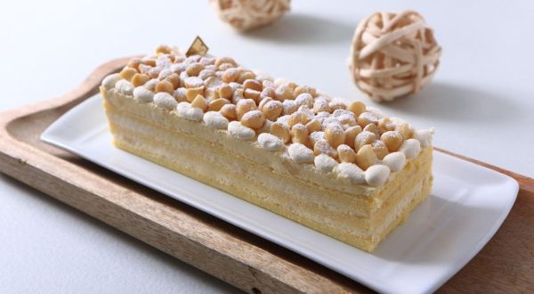 『Royal Bakery』Homemade Specialty Cake - Up to 20% Discount on Bulk Purchase