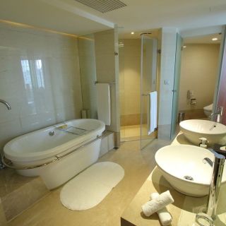 景隅套房 - 浴室